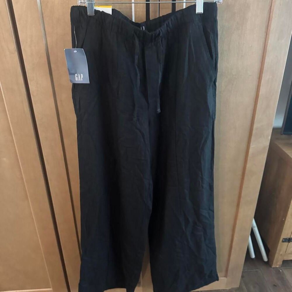 Gap Women's Black Trousers
